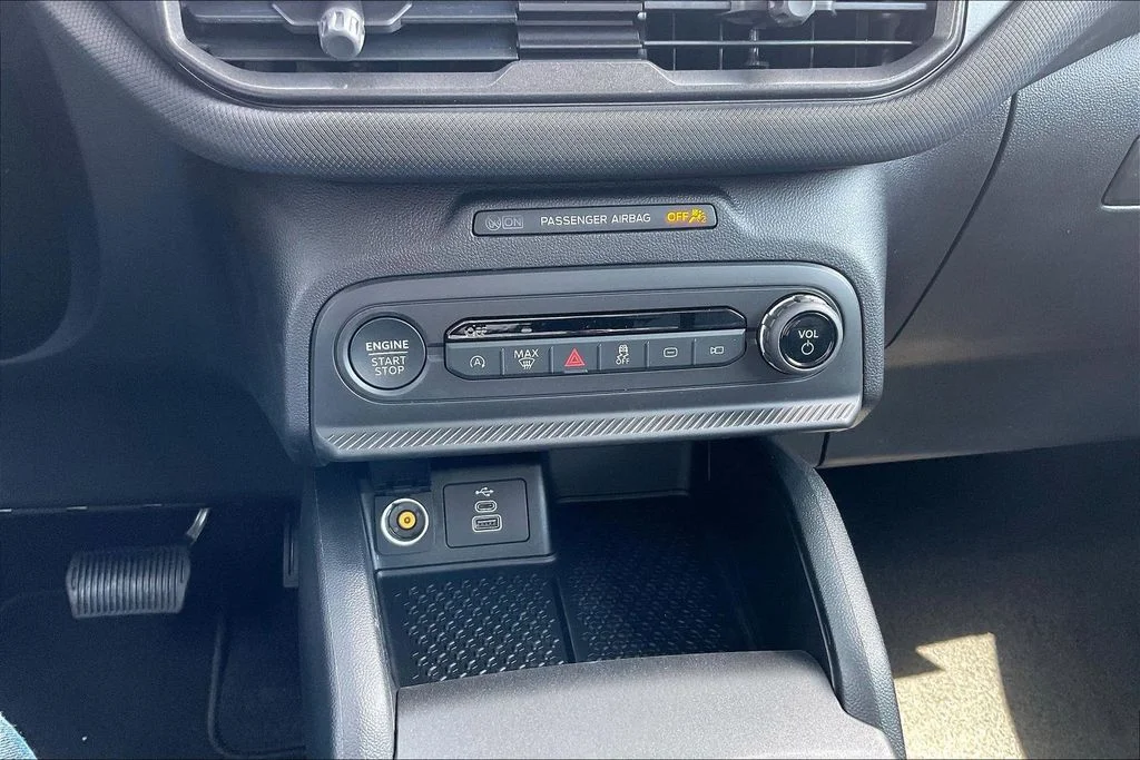 New 2026 Carbonized Gray Metallic Ford Heritage image 36