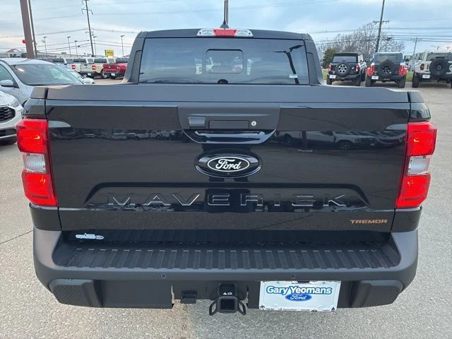 New 2025 Shadow Black Ford Tremor® image 4