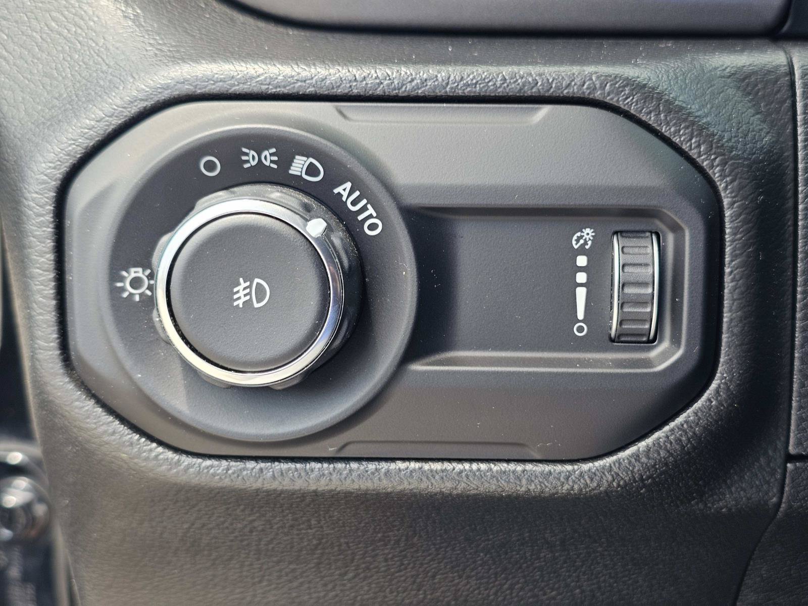 2023 Jeep Wrangler 2-Door Sport S - Photo 19