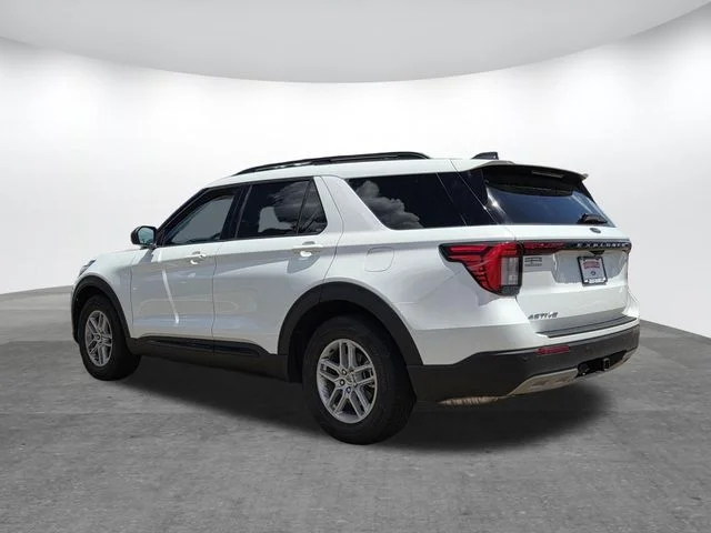New 2026 Star White Metallic Tri-Coat Ford Active image 31