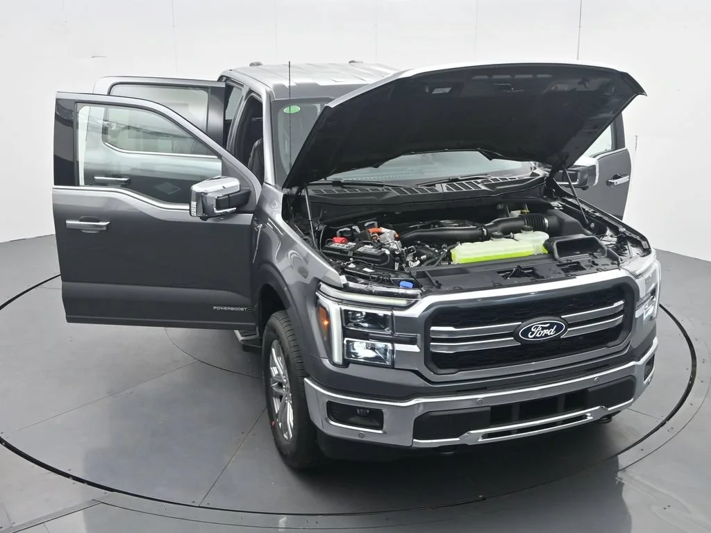 New 2026 Gray Ford Lariat image 50