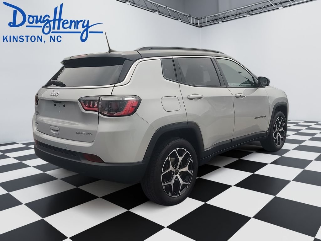 Used 2025 Silver Jeep Limited image 5