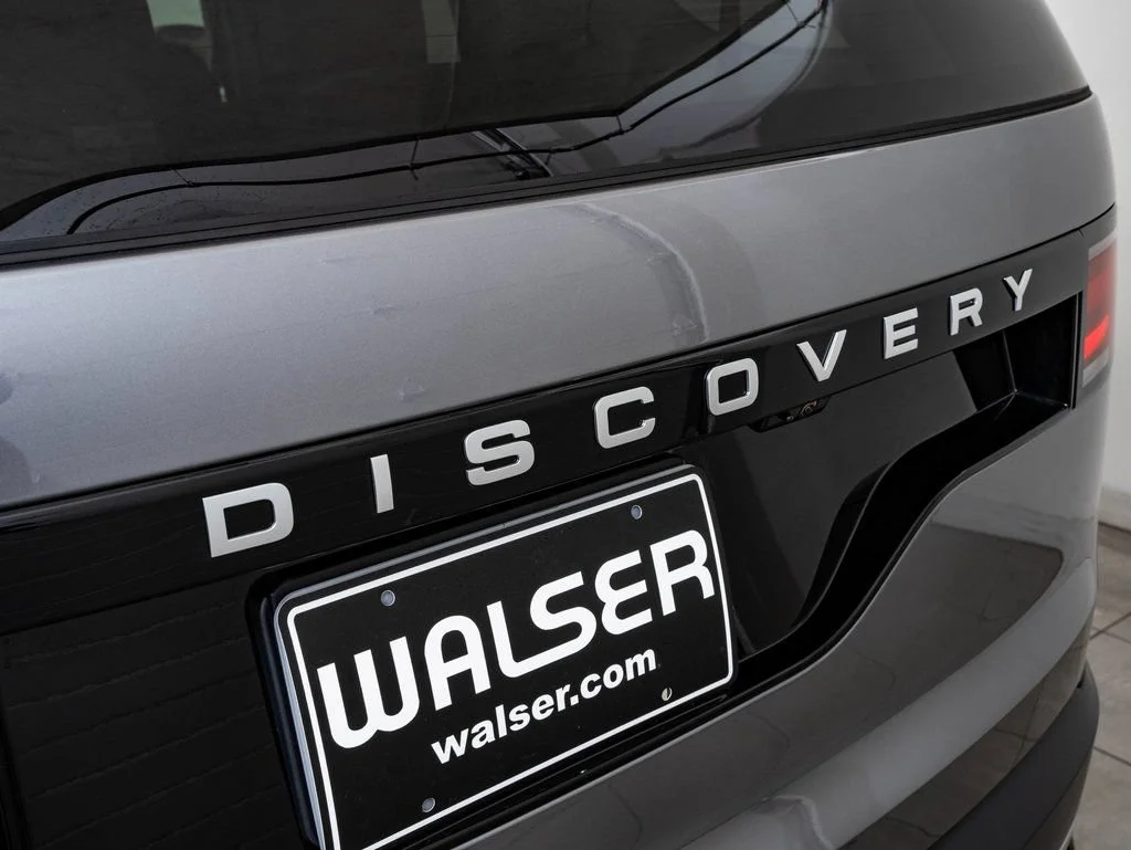Used 2026 Eiger Gray Metallic Land Rover S image 18