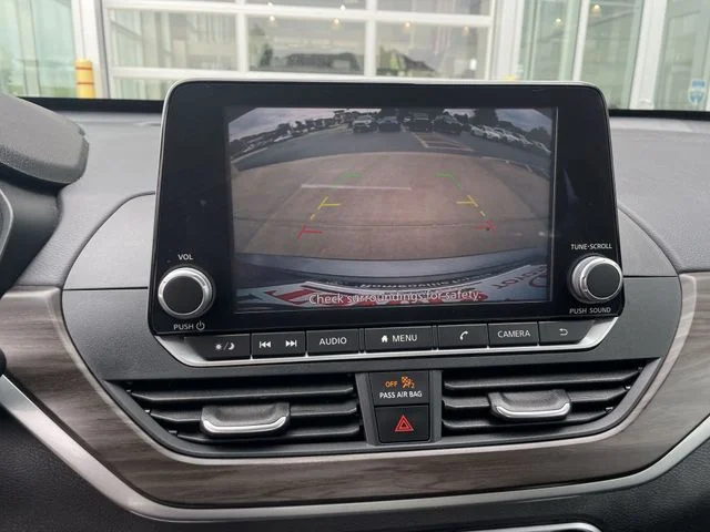 2025 Nissan Altima SV - Photo 23