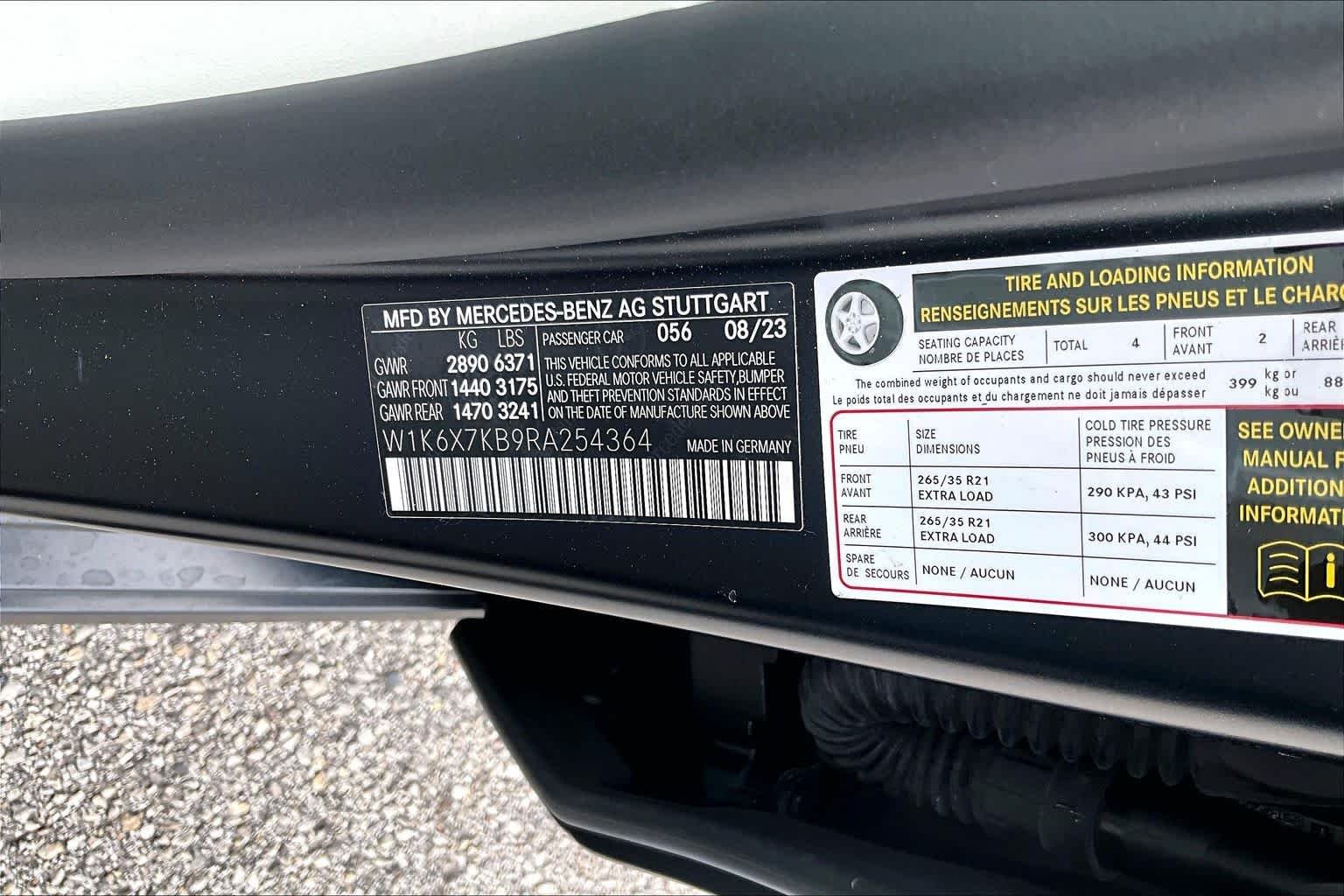 Used 2024 MANUFAKTUR Signature Night Black Magno Mercedes-Benz Maybach S 680 image 35