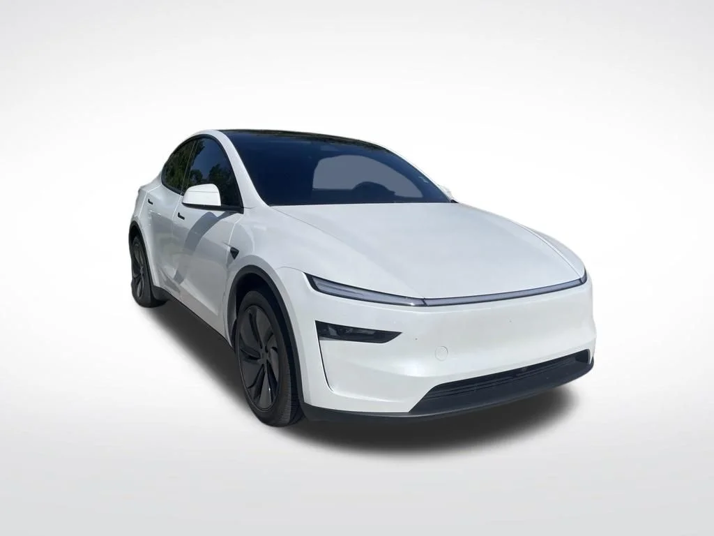 Used 2026 Pearl White Multi Tesla  image 2