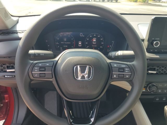 2025 Honda Accord SE - Photo 16