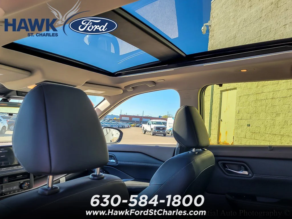 Used 2023 Black Nissan SV image 10