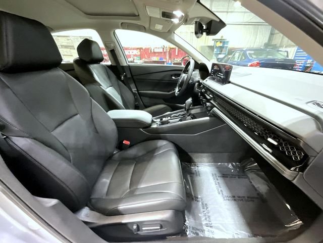 2025 Honda Accord Hybrid EX-L - Photo 10