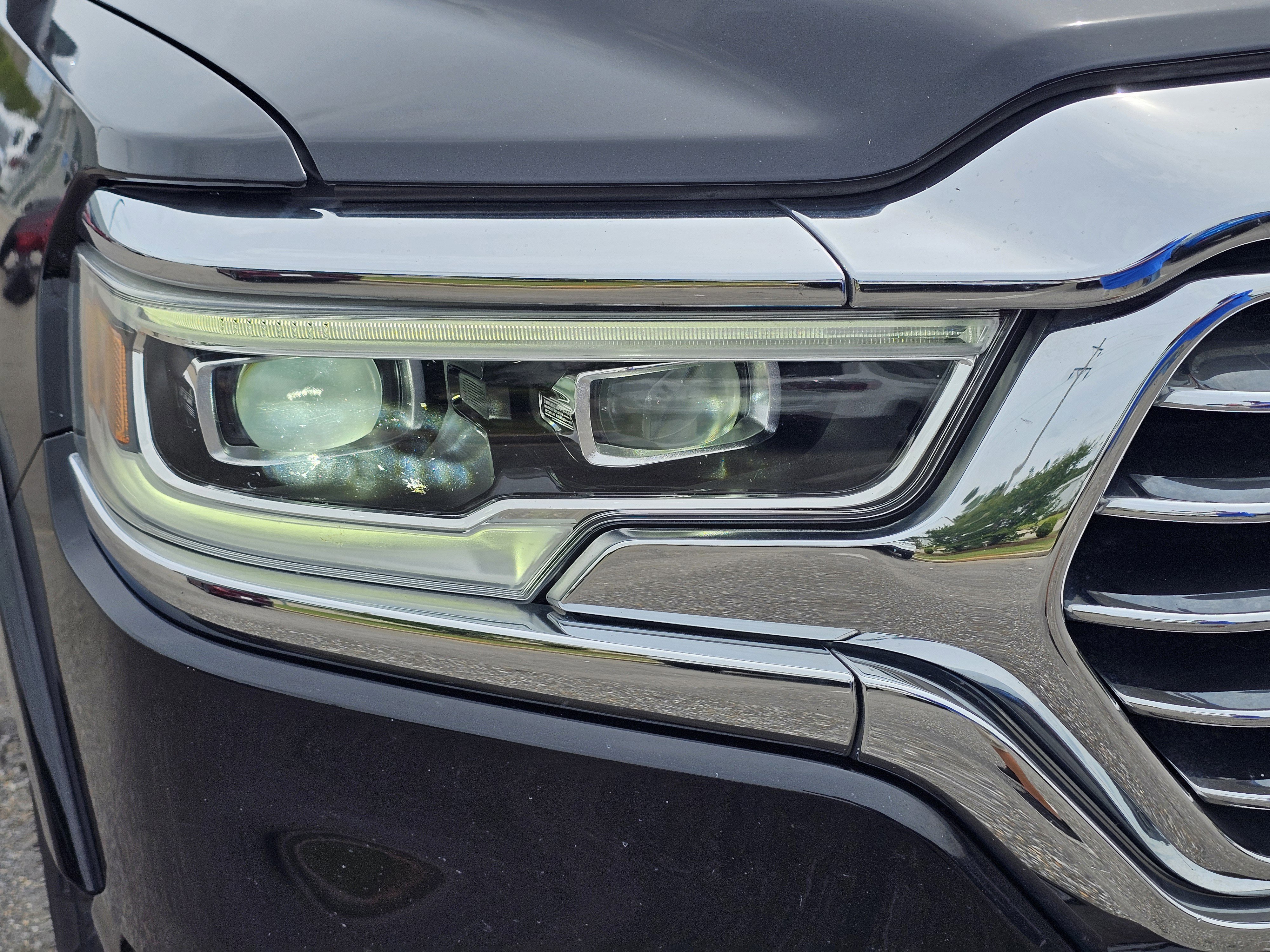 Used 2022 Diamond Black Crystal Pearlcoat Ram Longhorn image 4