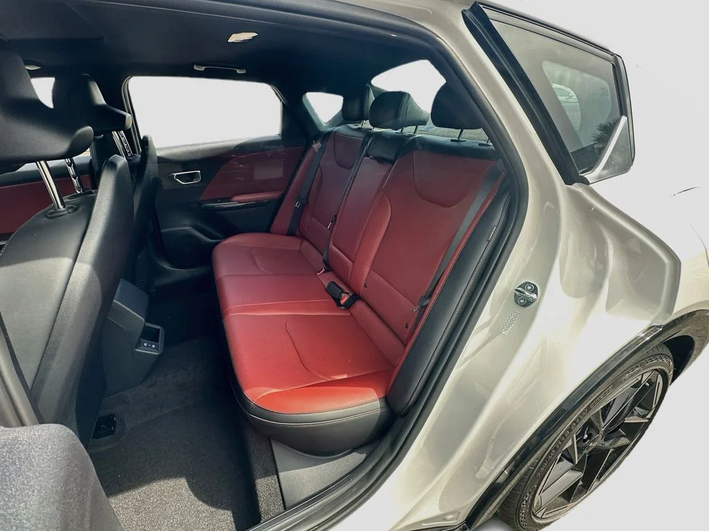 New 2026 Snow White Pearl Kia GT-Line image 26