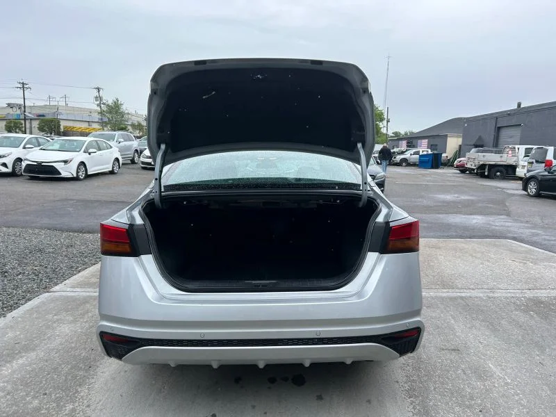 Used 2024 Silver Nissan 2.5 SV Sedan 4D image 50