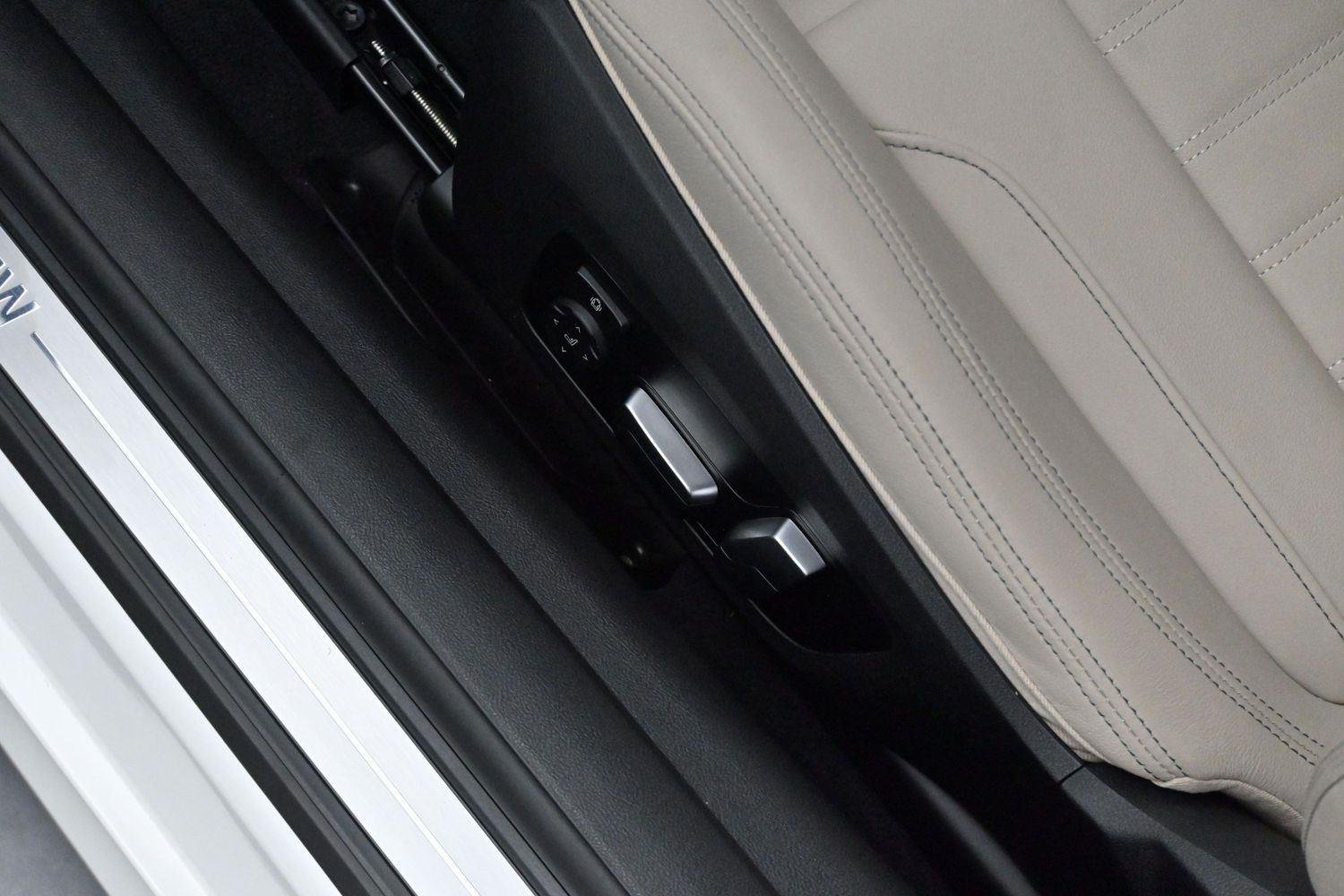 Used 2024 Alpine White BMW 430i xDrive image 15