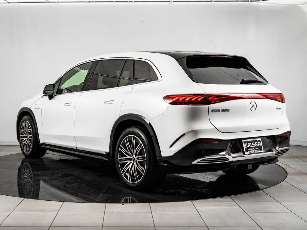 Used 2023 Diamond White Mercedes-Benz 580 image 11