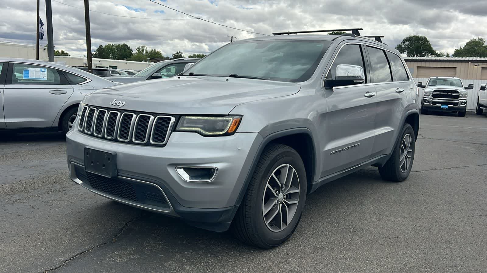 2017 Jeep Grand Cherokee Limited 4WD's photo