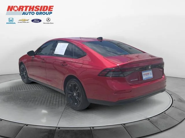 Certified Used 2025 Radiant Red Metallic Honda SE image 5