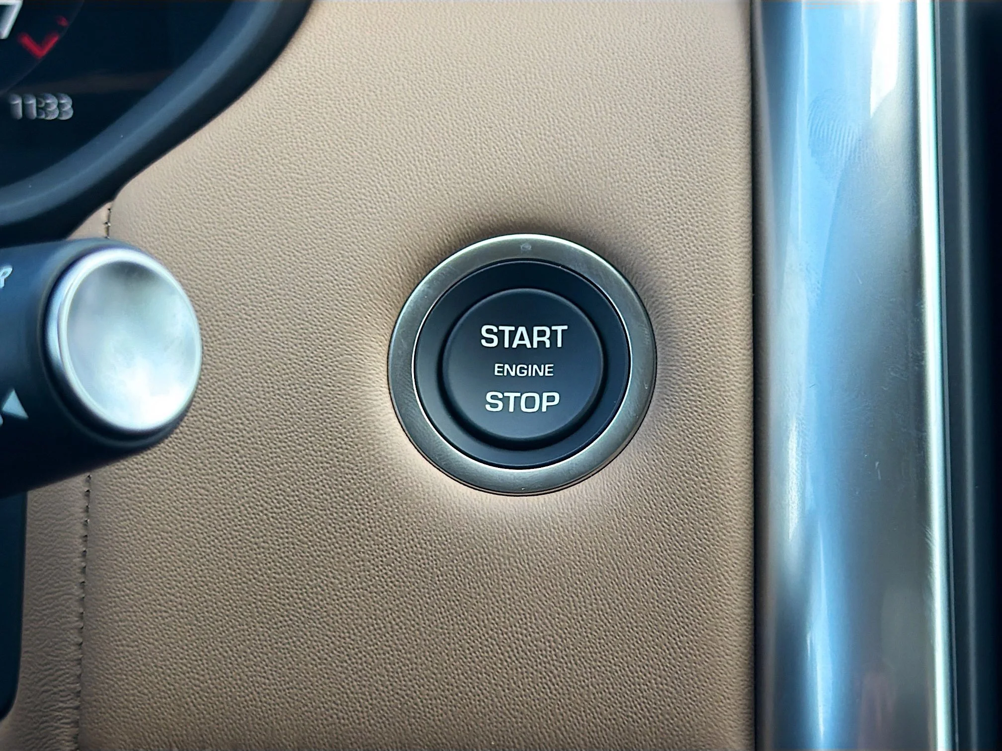 New 2026 Carpathian Grey Land Rover Tempest Edition image 38