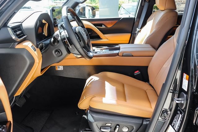 2026 Lexus LX 600 Luxury - Photo 22