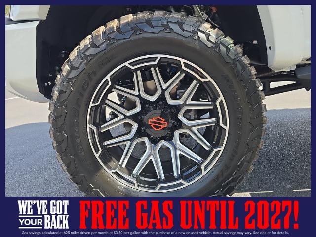New 2026 Star White Metallic Tri-Coat Ford F-250® Lariat® image 31