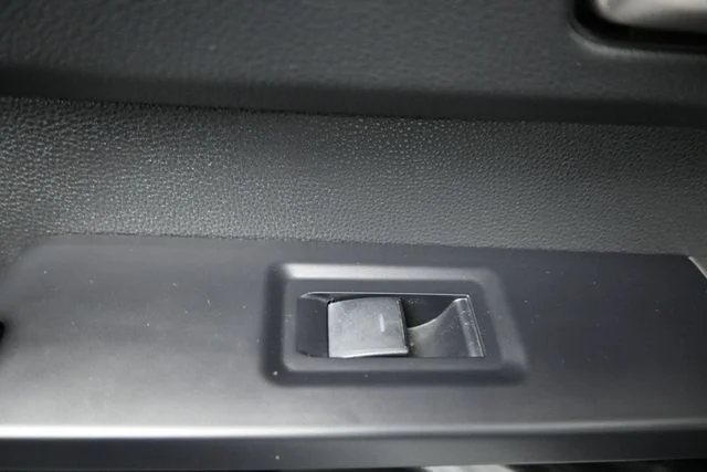 Used 2024  Toyota  image 11
