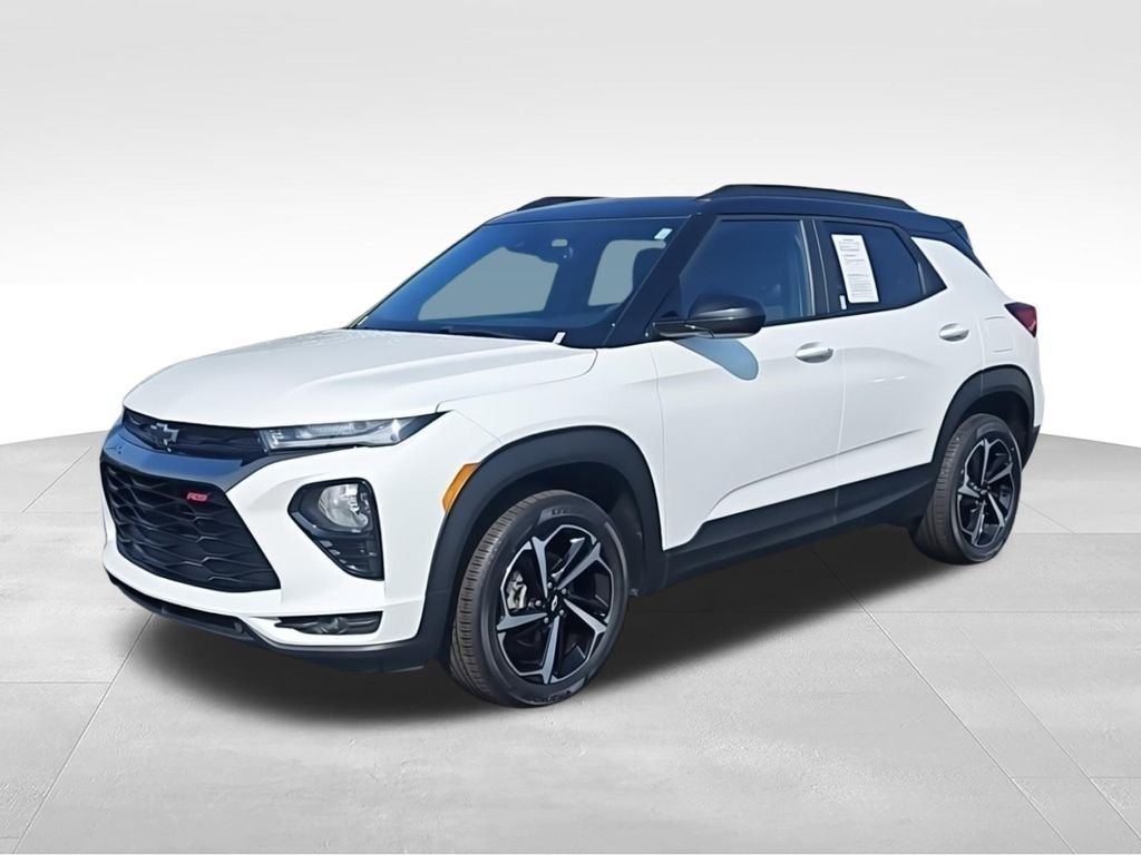 Certified Used 2022 White Chevrolet RS image 4