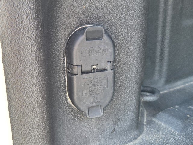 Used 2024 Summit White GMC AT4 image 76
