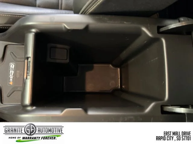 Used 2020 White GMC Denali image 22