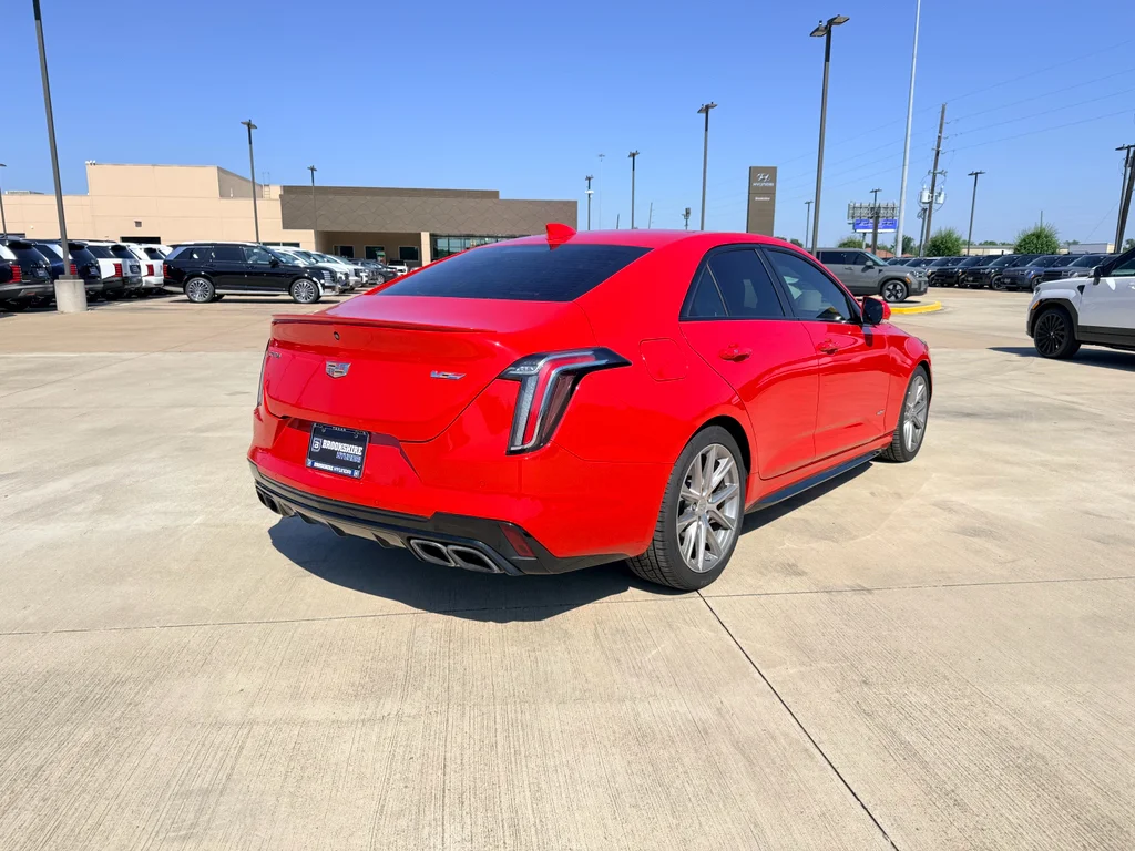 Used 2021 Velocity Red Cadillac V-Series image 6