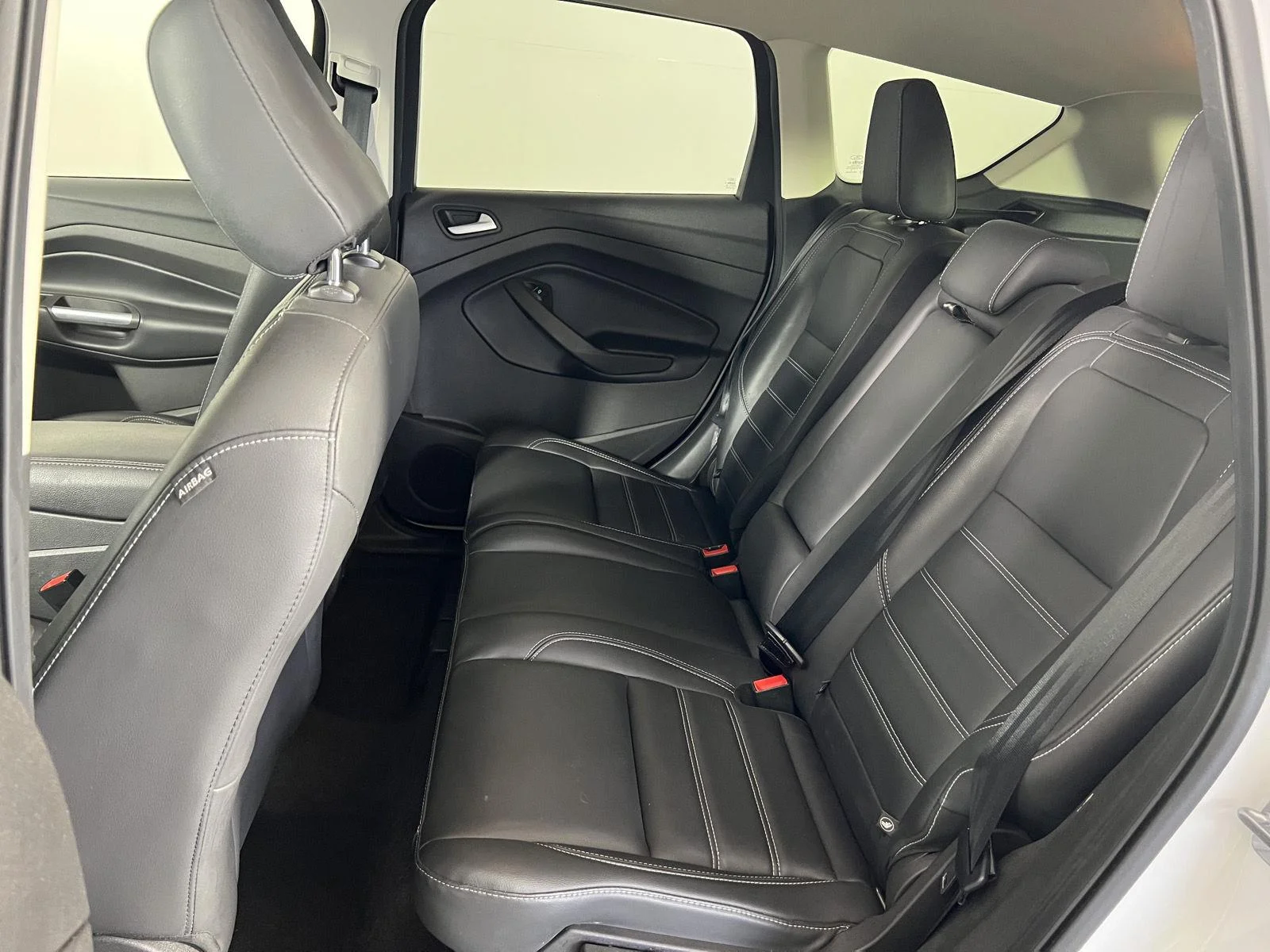Used 2019  Ford SEL image 19