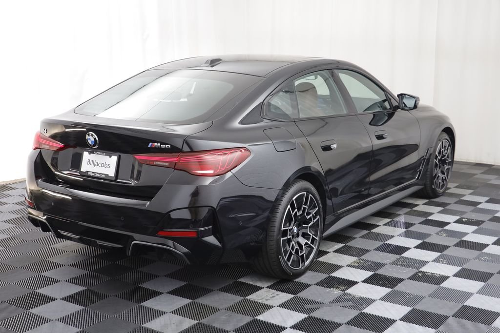 New 2026 Black Sapphire Metallic BMW M60 image 20