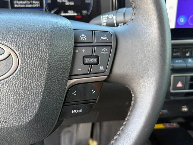 Certified Used 2025 WIND CHILL PEARL Toyota XLE image 15