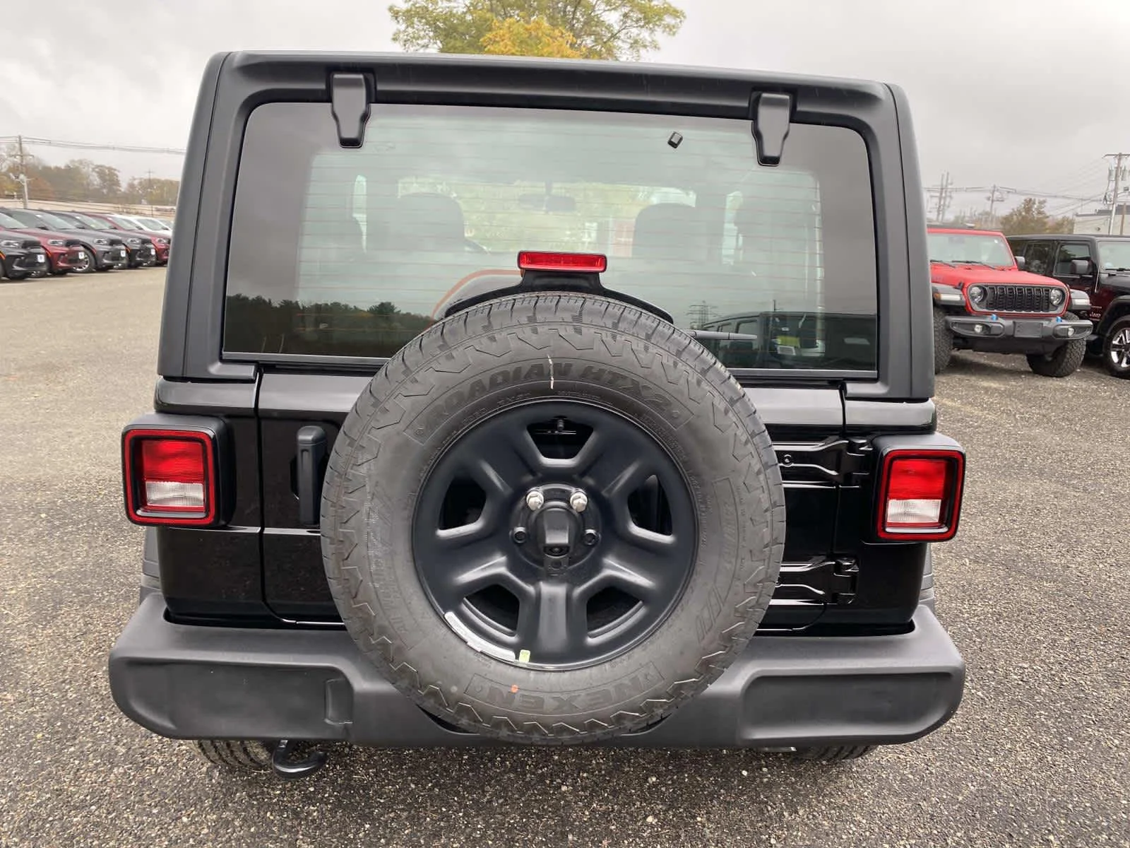 New 2026 Black Clear-Coat Exterior Paint Jeep Sport image 4