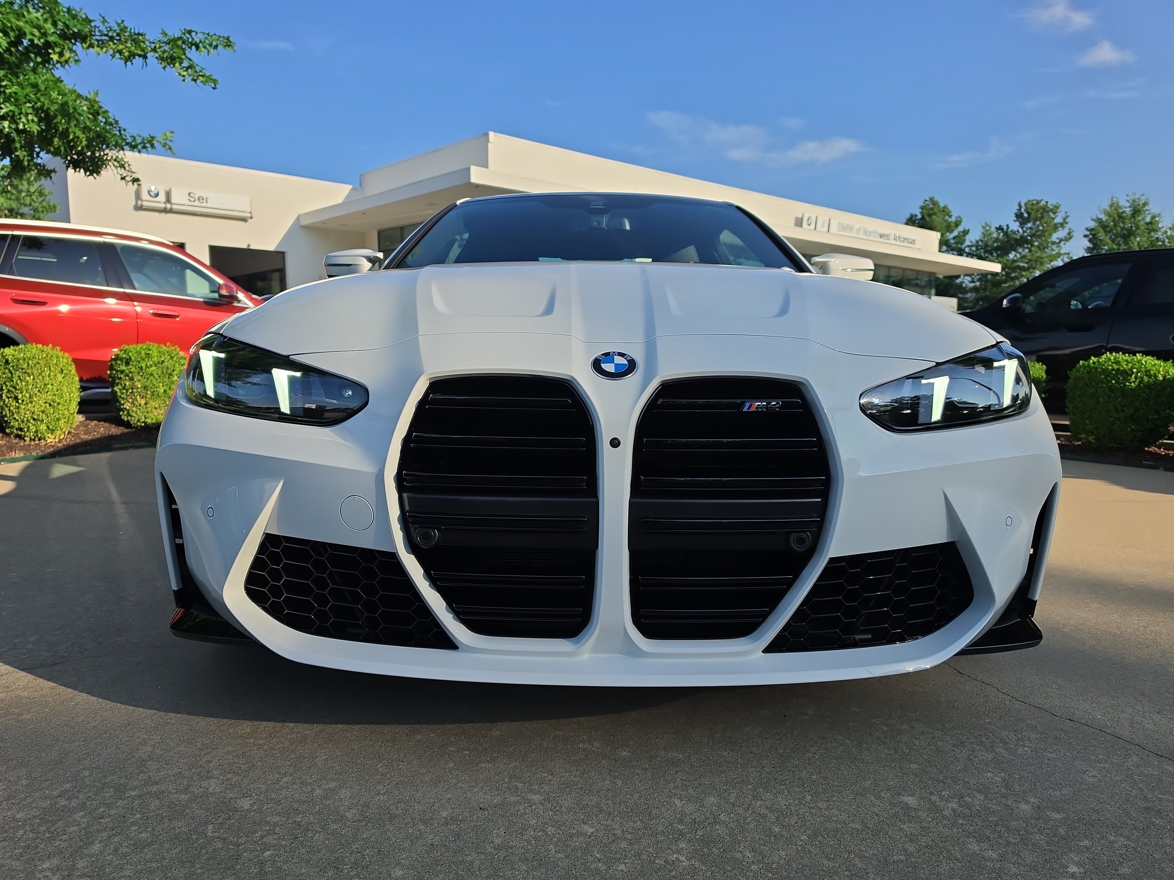 New 2027 ALPINE WHITE BMW  image 8