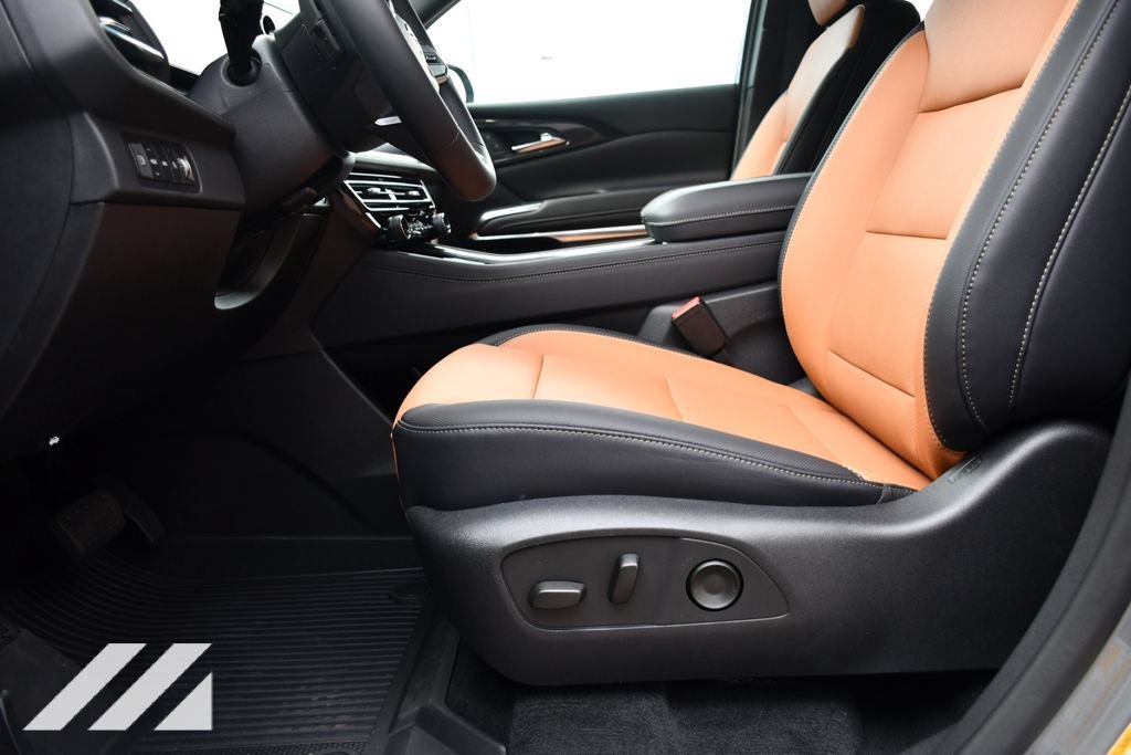2027 Chevrolet Traverse Z71 - Photo 21