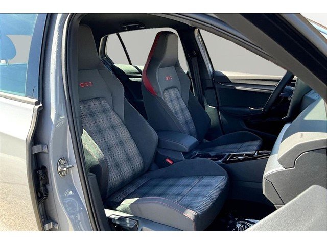 New 2026 Moonstone Gray Volkswagen 2.0T S image 29