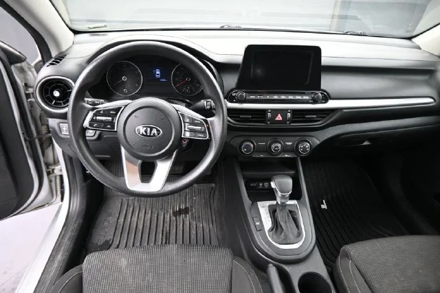 Used 2021 Silver Kia LXS image 20