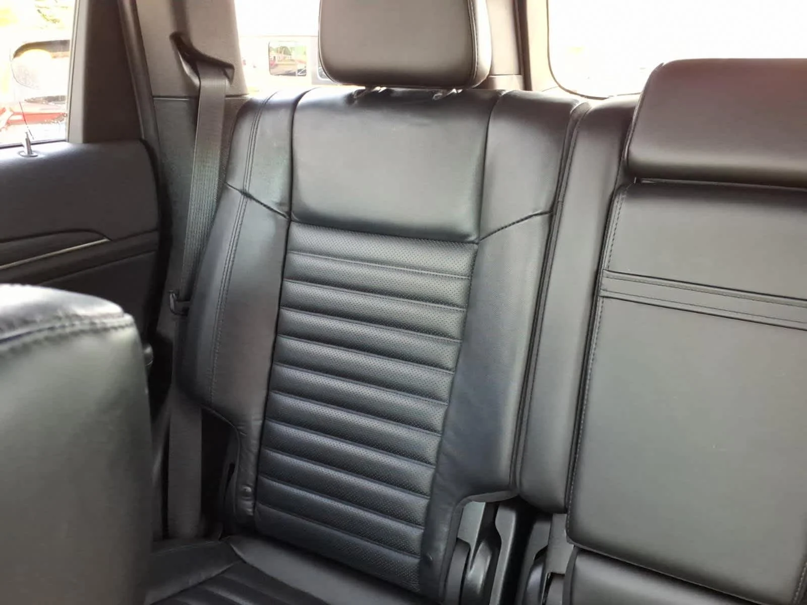 Certified Used 2021 Bright White Clear Coat Jeep Limited X image 18