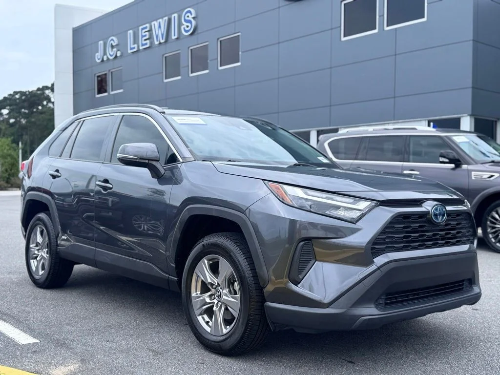 Certified Used 2022 Magnetic Gray Metallic Toyota XLE image 1