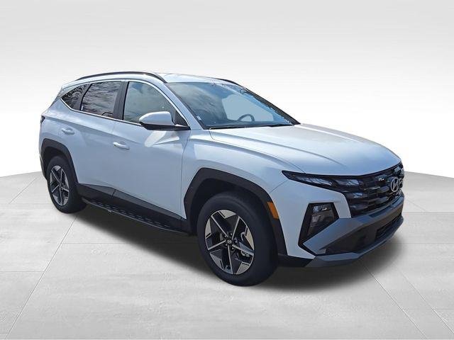 New 2026 White Hyundai SEL AWD image 2
