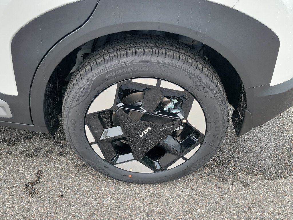 New 2027 Snow White Pearl Kia S image 34