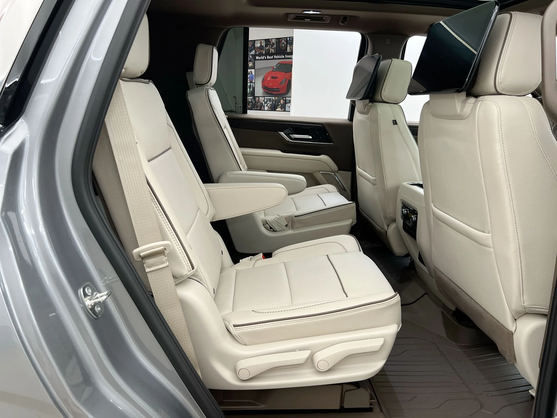 2026 GMC Yukon Denali - Photo 86