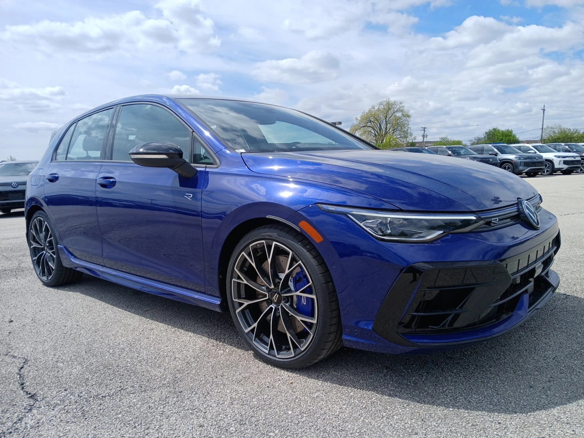 2026 Volkswagen Golf R Golf R 4-door DSG's photo