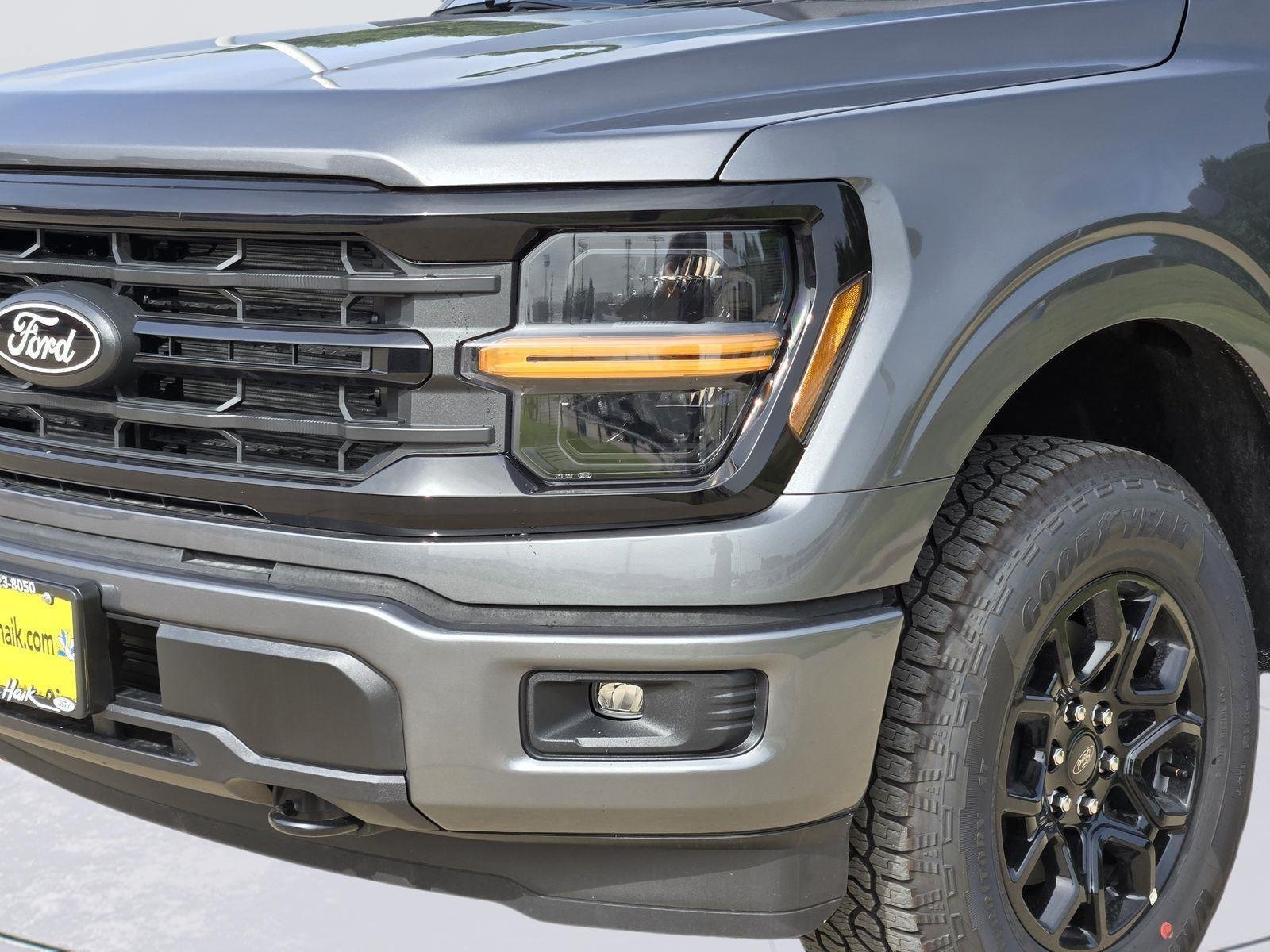 New 2026 Carbonized Gray Metallic FORD XLT image 5