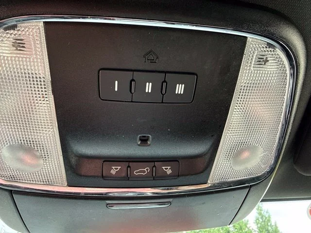 Used 2021 Red Jeep Laredo X image 28