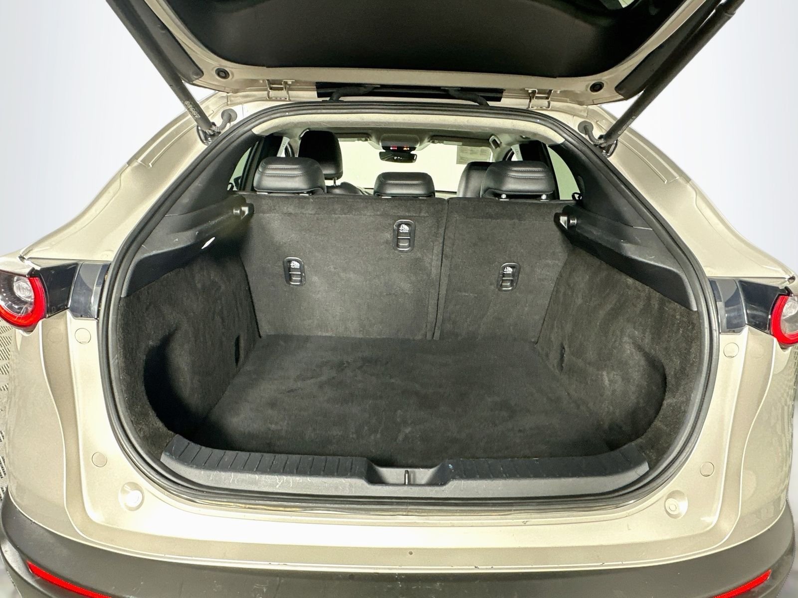 Certified Used 2024 Snowflake White Pearl Mica Mazda 2.5 S Premium Package image 28