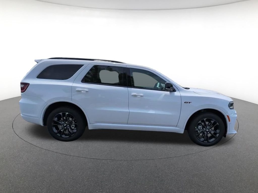 New 2026 White Knuckle Clear-Coat Exterior Paint Dodge GT Plus image 4