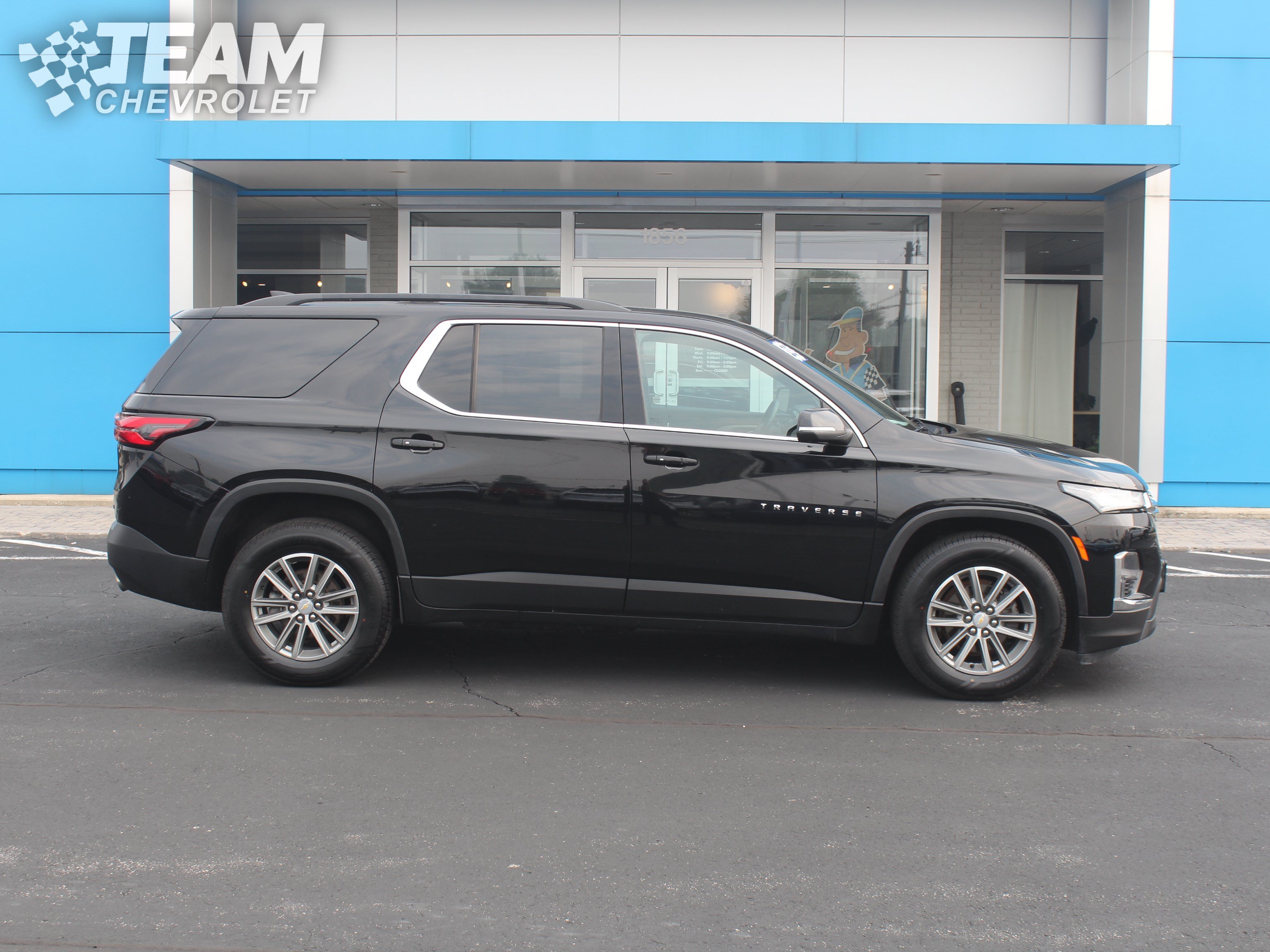 Used 2023 Mosaic Black Metallic Chevrolet LT Cloth image 3