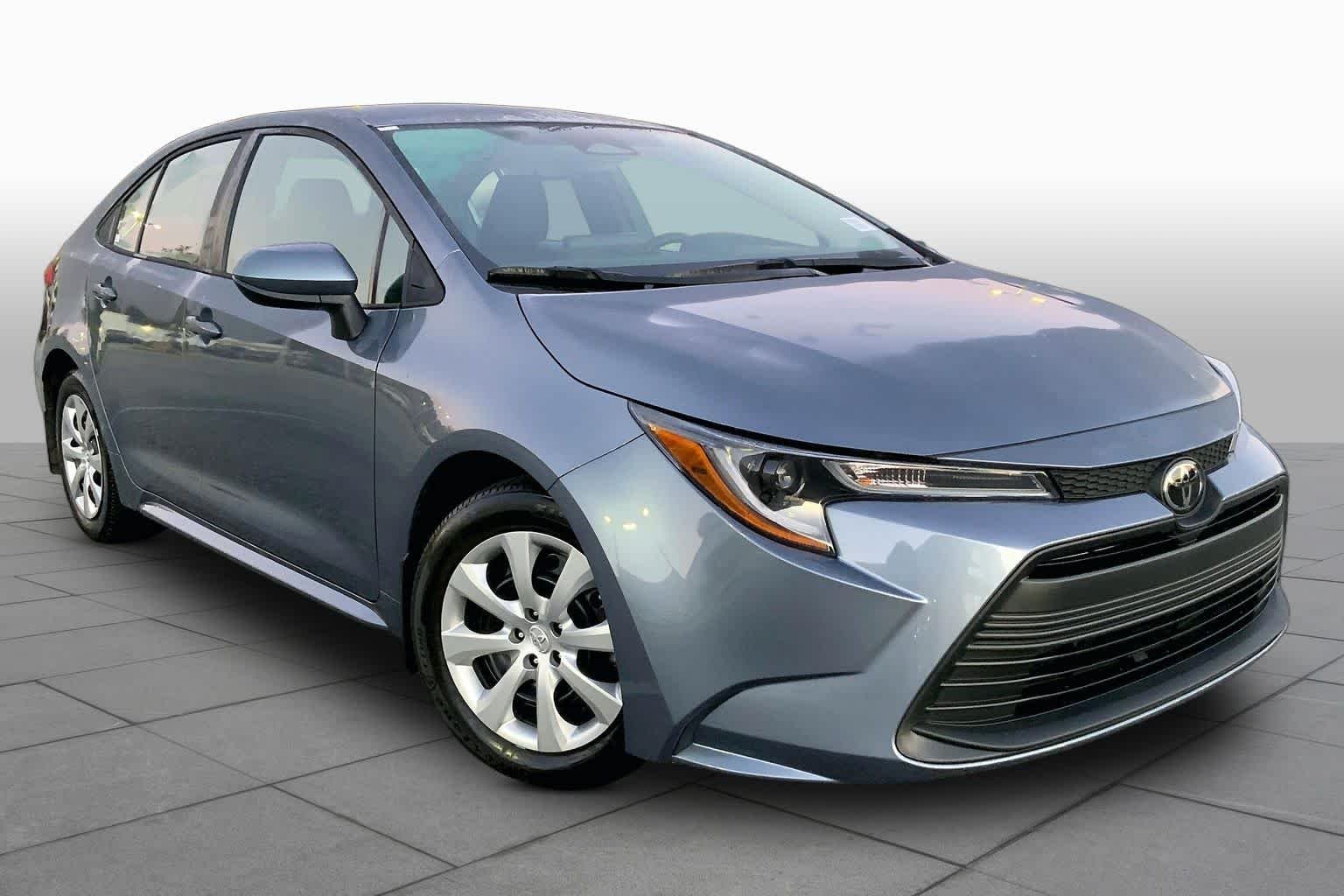 Used 2026 Celestite Toyota LE image 3