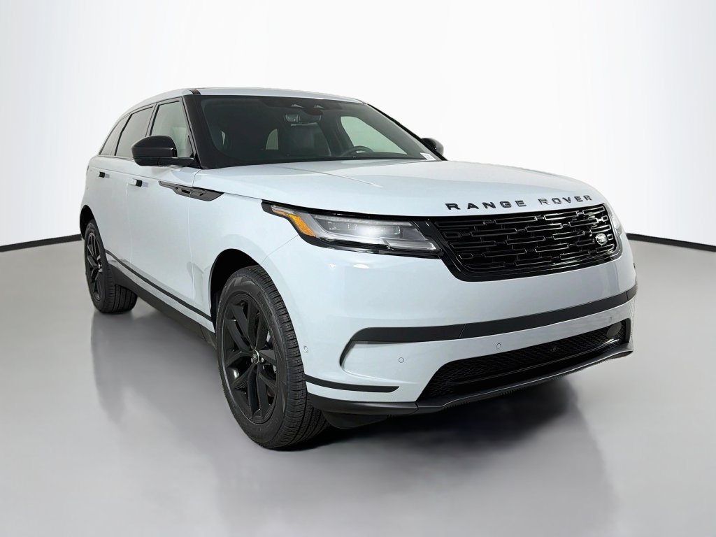 New 2026 Arroios Grey Land Rover S image 3