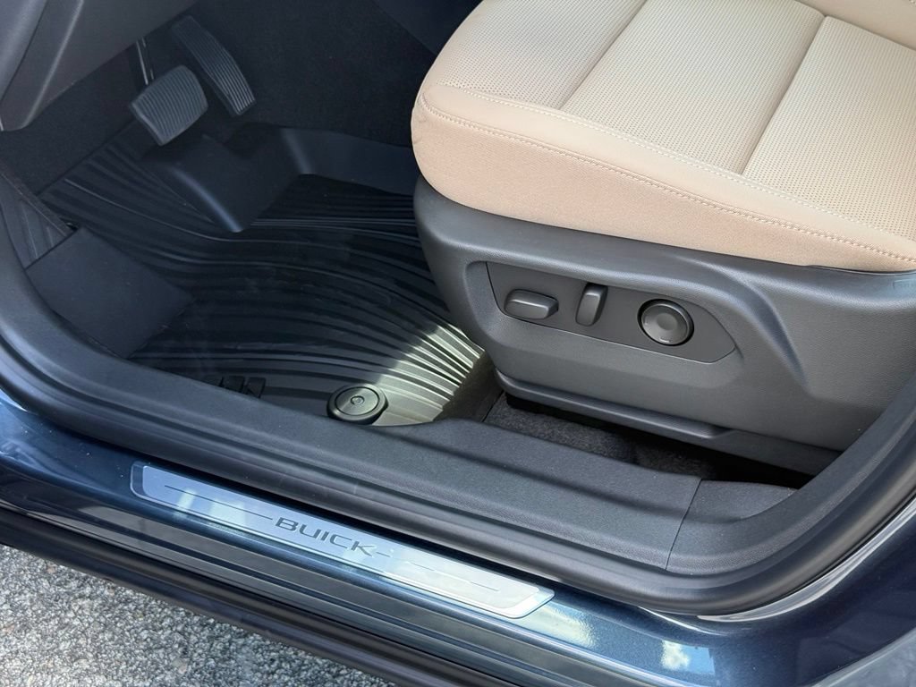 2026 Buick Envision Preferred - Photo 18